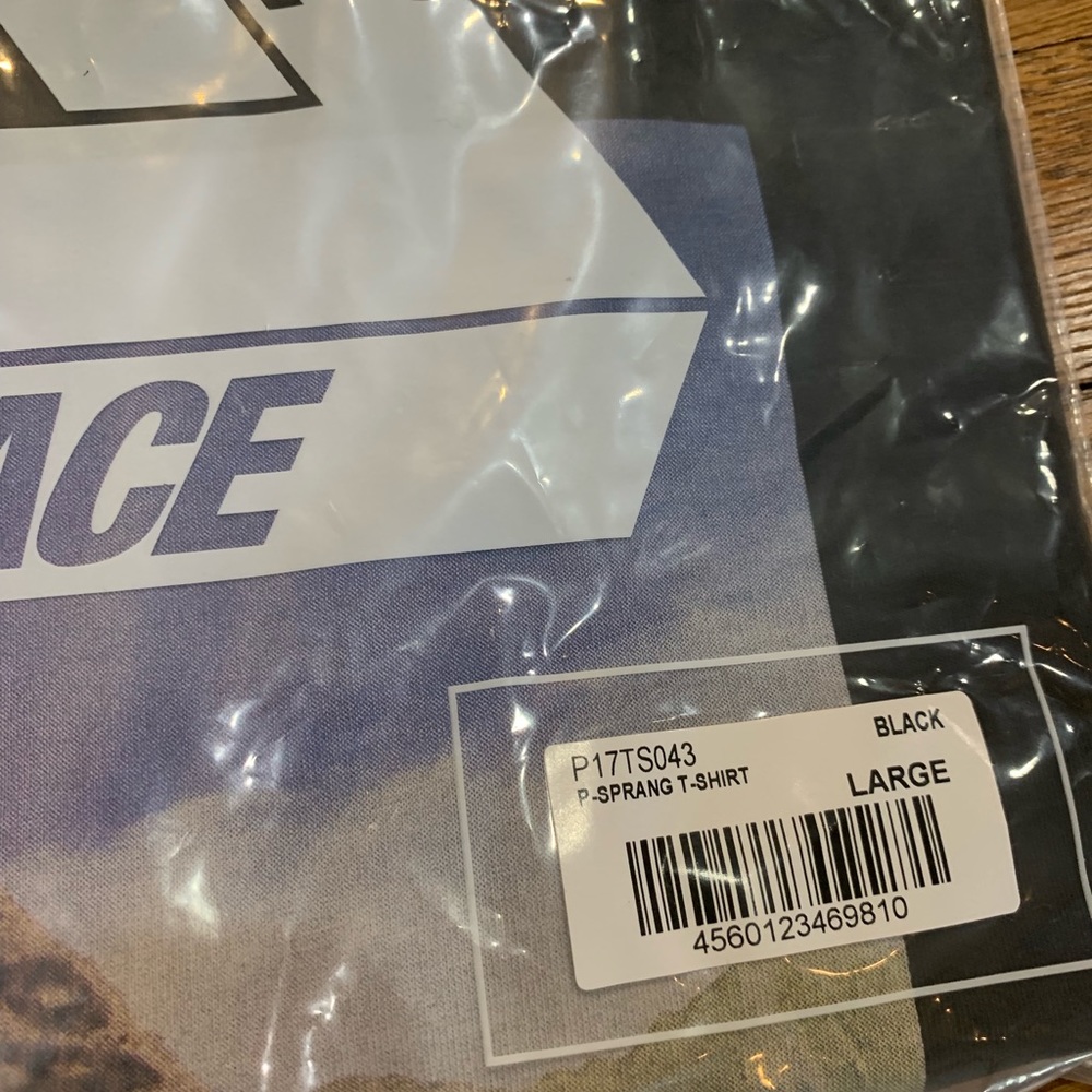 NWT Palace P-Sprang Graphic T-Shirt - Picture 7 of 8